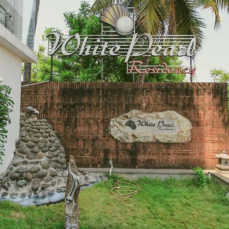 Отель White Pearl Residency Пондичерри Экстерьер фото