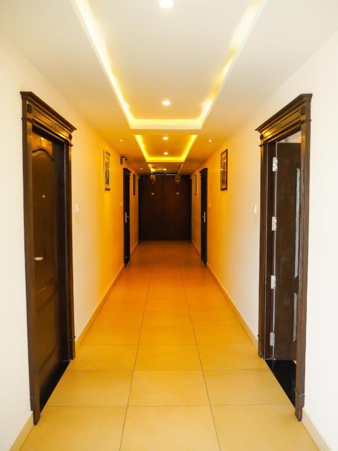 Отель White Pearl Residency Пондичерри Экстерьер фото