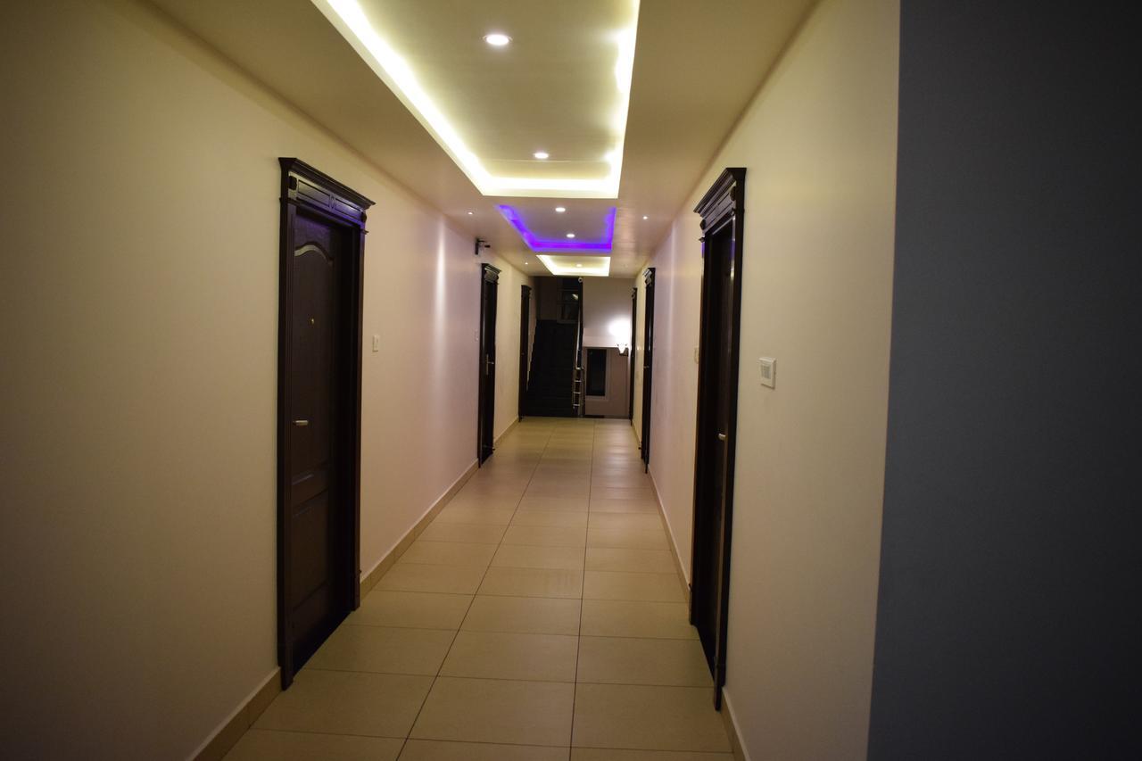 Отель White Pearl Residency Пондичерри Экстерьер фото